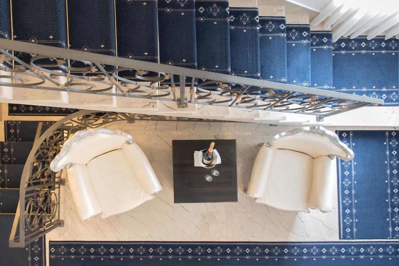 Hotel Krilo Jesenice  Zewnętrze zdjęcie